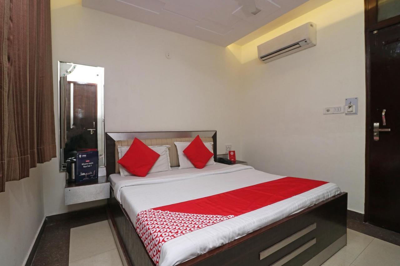 Oyo 24723 Hotel Atul Palace Agra  Luaran gambar