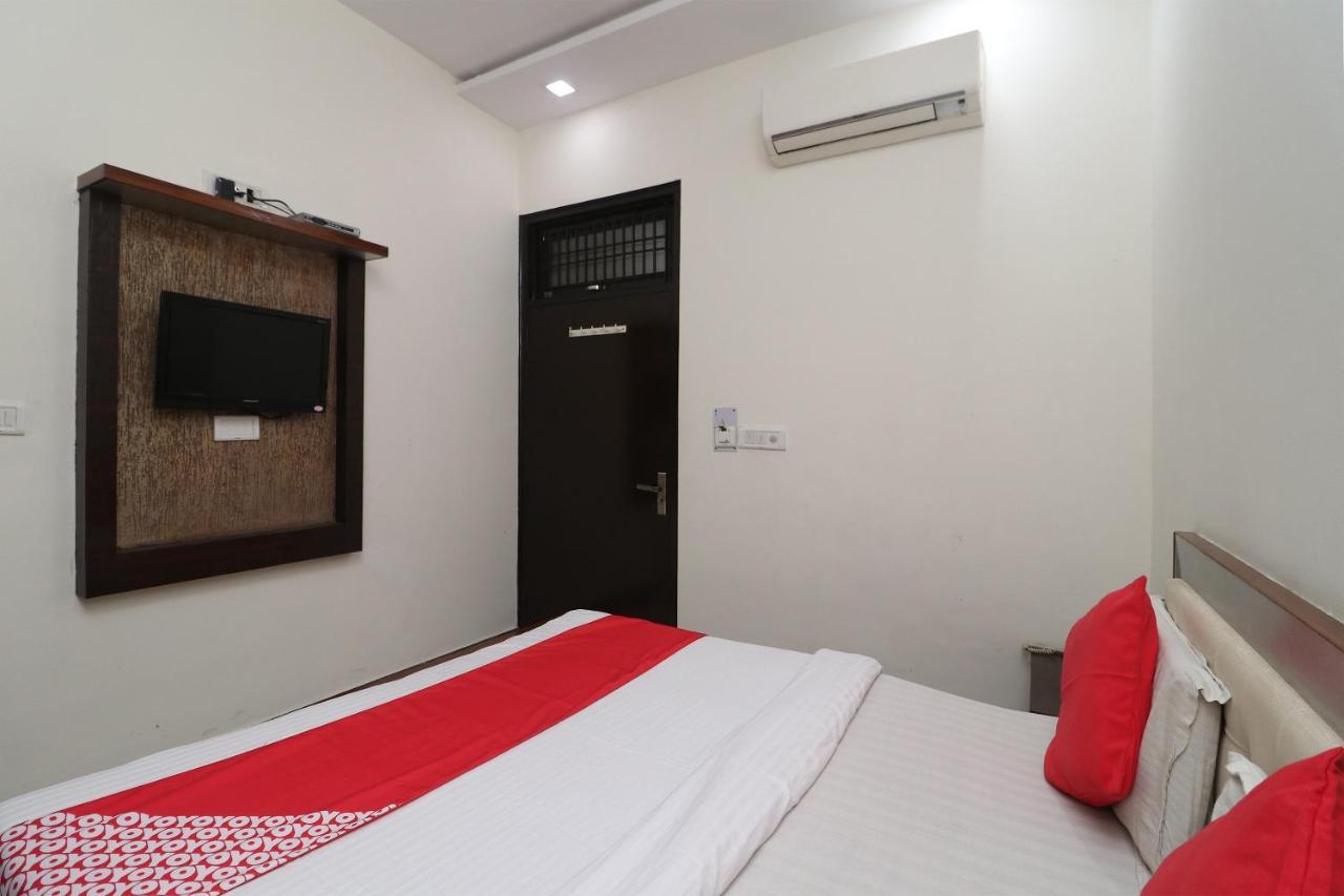 Oyo 24723 Hotel Atul Palace Agra  Luaran gambar
