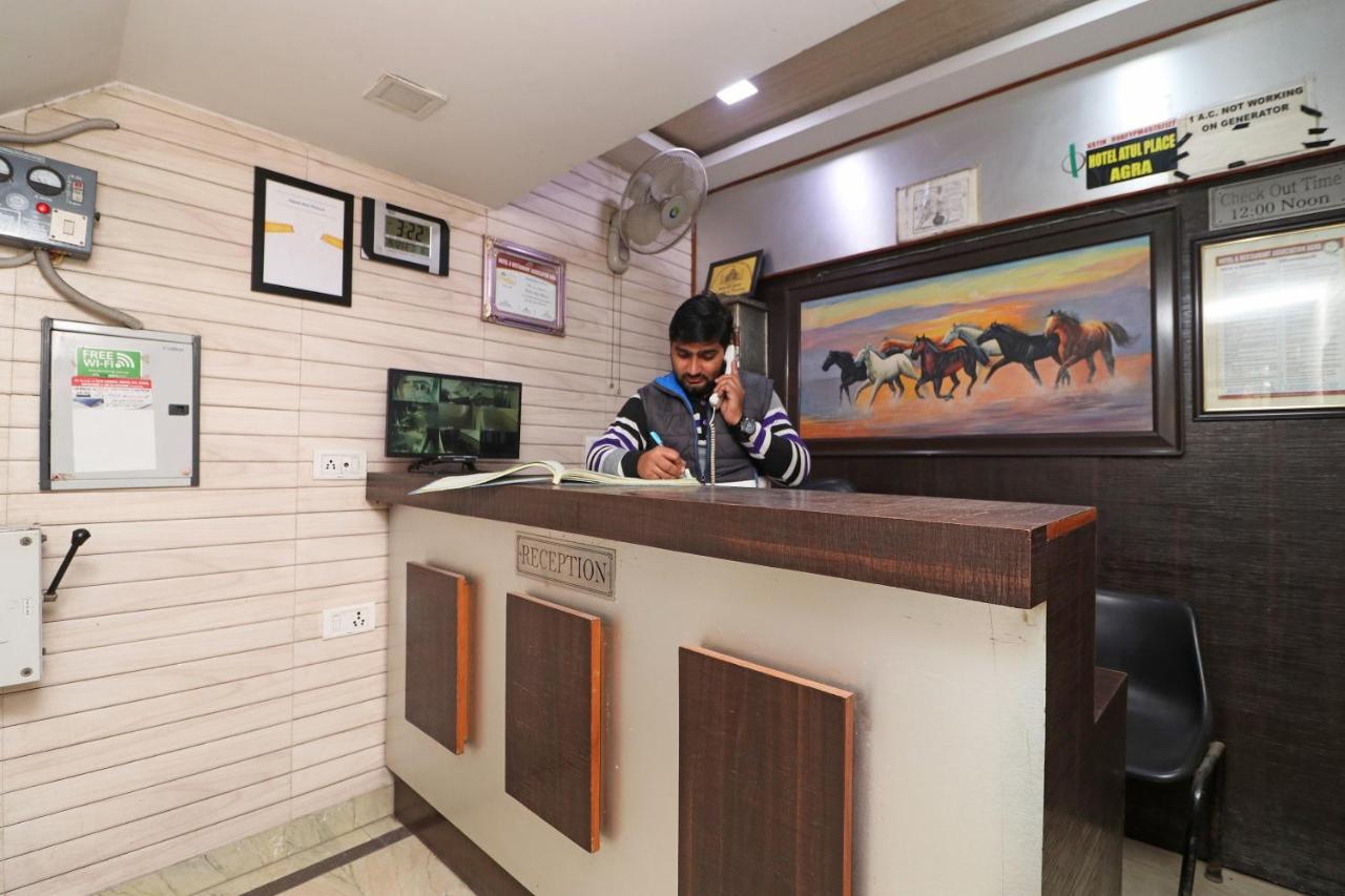 Oyo 24723 Hotel Atul Palace Agra  Luaran gambar